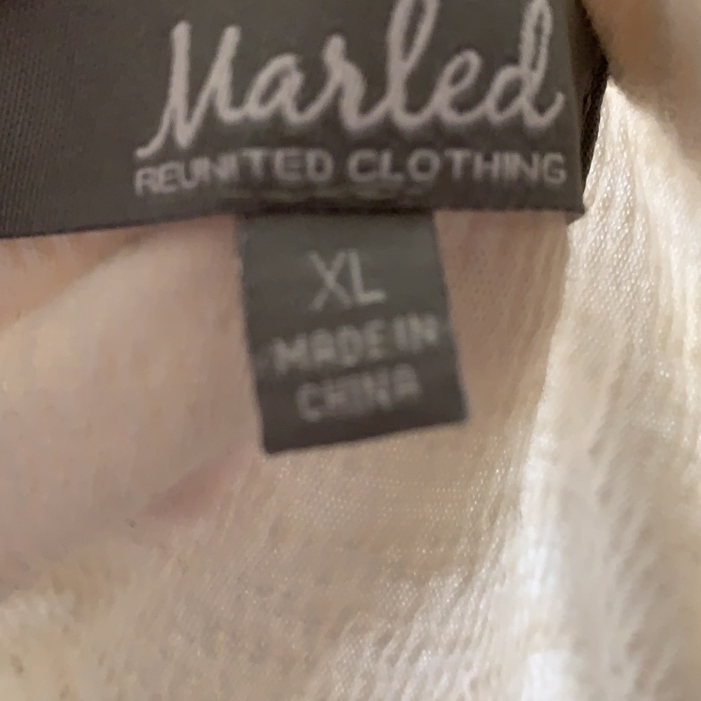 Ivory Textured Top - Picture 5 of 7
